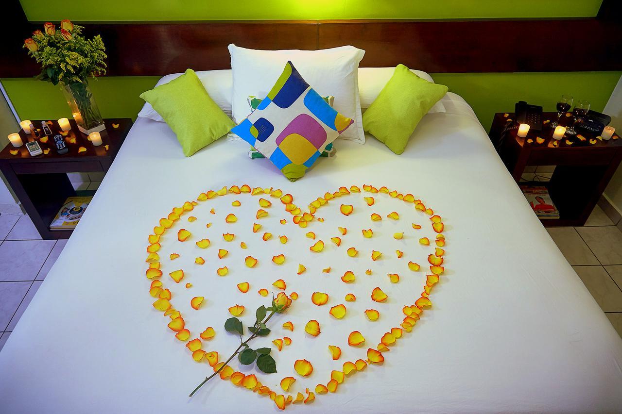Villa del Angel Hotel San Salvador Esterno foto